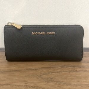 Michael Kors Saffiano Large Leather Wallet
